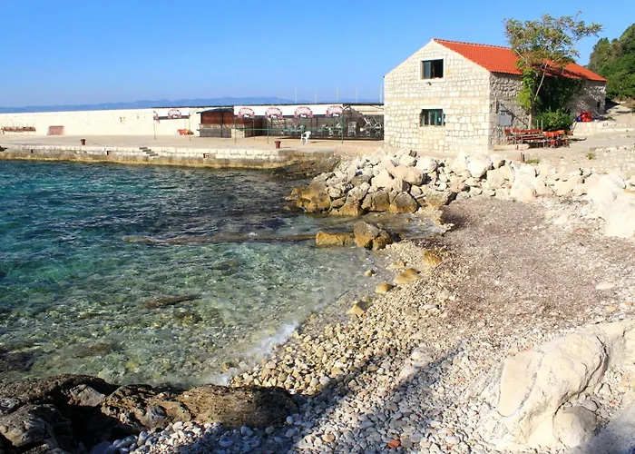 With Parking Space - 8322 شقة *