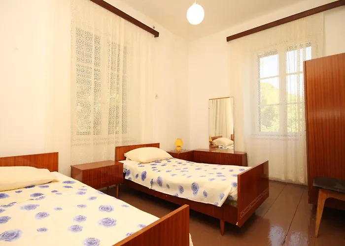 With Parking Space - 8322 * Lastovo