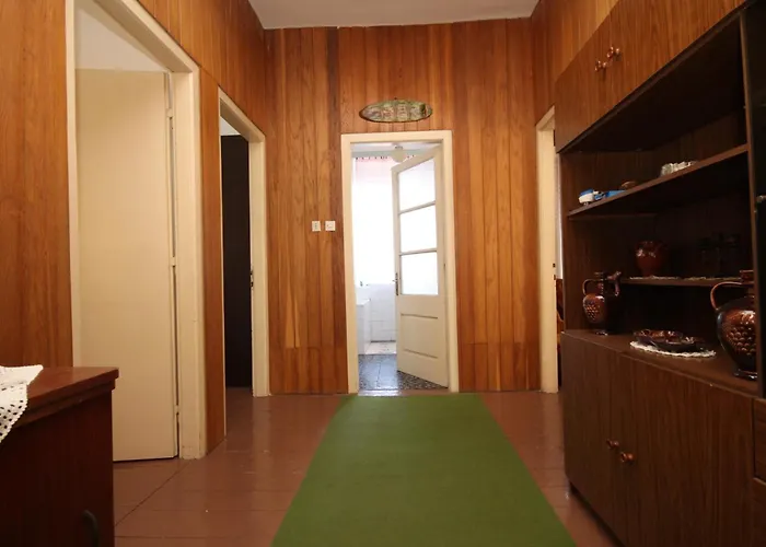 شقة With Parking Space - 8322 *